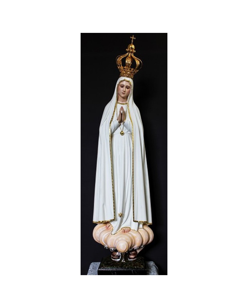 Estatua de madera de la Virgen Peregrina de Fátima