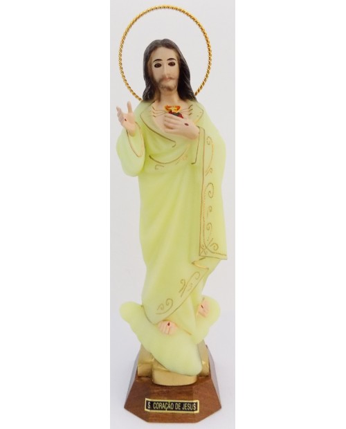 Estatua del Sagrado Corazón de Jesús
