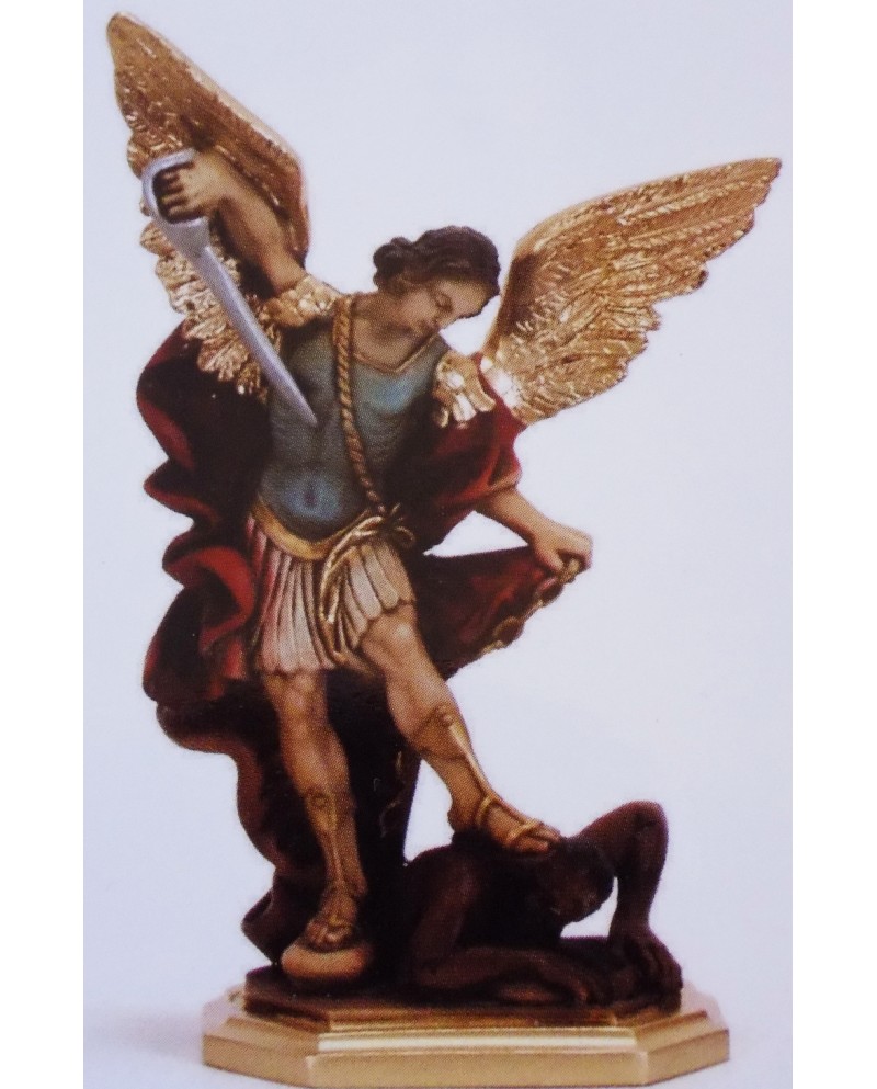 Statua di Angelo San Michele Arcangelo