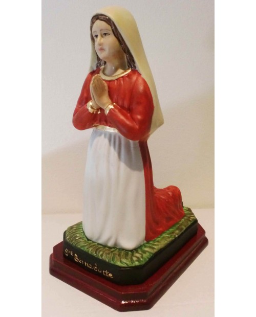 Statua di Santa Bernadette